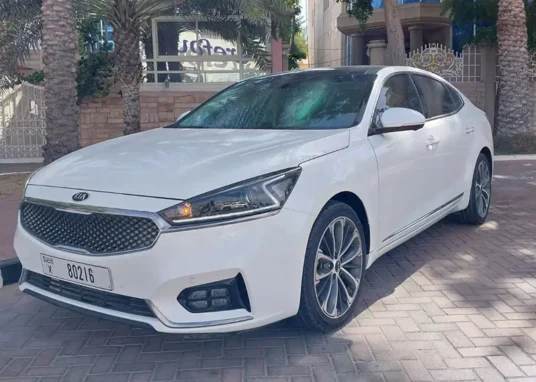 Kia cadenza 2020